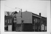 2000 W FOND DU LAC AVE, a Commercial Vernacular bank/financial institution, built in Milwaukee, Wisconsin in 1913.
