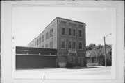 2437 W FOND DU LAC AVE, a Twentieth Century Commercial industrial bldg/manufacturing facility, built in Milwaukee, Wisconsin in .