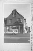 2816-2818 W FOND DU LAC AVE, a German Renaissance Revival retail building, built in Milwaukee, Wisconsin in 1905.