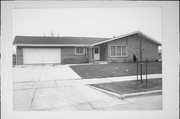 531 W GARFIELD AVE, a Ranch house, built in Milwaukee, Wisconsin in 1980.