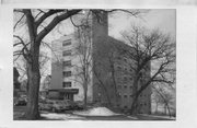 122 E GILMAN ST, a Contemporary apartment/condominium, built in Madison, Wisconsin in 1950.