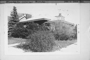 2400 N GRANT BLVD, a Bungalow house, built in Milwaukee, Wisconsin in 1913.