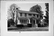 2505 N GRANT BLVD, a Dutch Colonial Revival house, built in Milwaukee, Wisconsin in 1920.