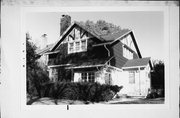 2556 N GRANT BLVD, a Arts and Crafts house, built in Milwaukee, Wisconsin in 1920.