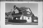 2556 N GRANT BLVD, a Arts and Crafts house, built in Milwaukee, Wisconsin in 1920.