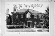 2557 N GRANT BLVD, a Colonial Revival/Georgian Revival house, built in Milwaukee, Wisconsin in 1929.