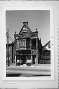 522-524 W GREENFIELD AVE, a German Renaissance Revival small retail building, built in Milwaukee, Wisconsin in 1901.
