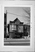 1322-1324 W GREENFIELD AVE, a Queen Anne apartment/condominium, built in Milwaukee, Wisconsin in .