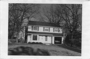 4206 MOHAWK DR, a Colonial Revival/Georgian Revival house, built in Madison, Wisconsin in 1941.