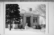 3209 W HIGHLAND BLVD, a Neoclassical/Beaux Arts house, built in Milwaukee, Wisconsin in 1897.