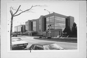 3939 W HIGHLAND BLVD, a Contemporary large office building, built in Milwaukee, Wisconsin in 1976.