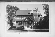2004 N HI-MOUNT BLVD, a English Revival Styles house, built in Milwaukee, Wisconsin in 1917.