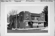 1800 E HOWARD AVE, a Spanish/Mediterranean Styles grocery store/supermarket, built in Milwaukee, Wisconsin in 1930.