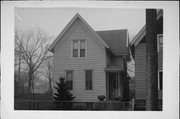 2210 N HUBBARD ST, a Gabled Ell house, built in Milwaukee, Wisconsin in 1879.