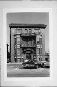 1444 N HUMBOLDT, a Neoclassical/Beaux Arts apartment/condominium, built in Milwaukee, Wisconsin in 1909.