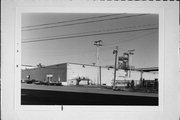 607-627 E SUMMERFEST PL, a Astylistic Utilitarian Building industrial bldg/manufacturing facility, built in Milwaukee, Wisconsin in 1914.