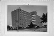 1325 N JEFFERSON ST, a Contemporary apartment/condominium, built in Milwaukee, Wisconsin in 1959.