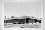 606 E JUNEAU AVE, a International Style post office, built in Milwaukee, Wisconsin in 1973.