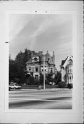 1060 E JUNEAU AVE, a Queen Anne house, built in Milwaukee, Wisconsin in 1887.