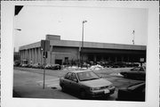 W JUNEAU AVE, a Astylistic Utilitarian Building warehouse, built in Milwaukee, Wisconsin in 1970.