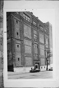 908 W JUNEAU AVE, a Italianate brewery/distillery/winery, built in Milwaukee, Wisconsin in 1870.