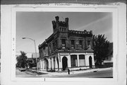 1338 W JUNEAU AVE, a German Renaissance Revival tavern/bar, built in Milwaukee, Wisconsin in 1896.