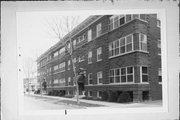 1704-1714 E KANE PL, a Neoclassical/Beaux Arts apartment/condominium, built in Milwaukee, Wisconsin in 1911.