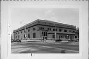 500 W KILBOURN AVE, a Neoclassical auditorium, built in Milwaukee, Wisconsin in 1909.