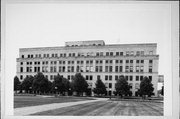 821 W State St (AKA 822 W KILBOURN AVE), a Art Deco government office/facility, built in Milwaukee, Wisconsin in 1927.