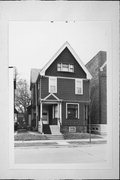 1915 W KILBOURN AVE, a Front Gabled house, built in Milwaukee, Wisconsin in 1893.