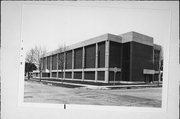 3434 W KILBOURN AVE, a Contemporary school – elem/middle/jr high/high, built in Milwaukee, Wisconsin in 1971.