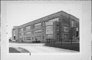 3815 W KILBOURN, a Art/Streamline Moderne school – elem/middle/jr high/high, built in Milwaukee, Wisconsin in 1936.