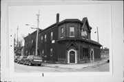 1753 S KINNICKINNIC AVE (A.K.A. 128 E MAPLE ST), a tavern/bar, built in Milwaukee, Wisconsin in 1890.
