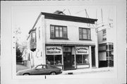 2163-65 S KINNICKINNIC AVE, a Commercial Vernacular retail building, built in Milwaukee, Wisconsin in 1895.