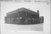 2301-2311 S KINNICKINNIC AVE, a Twentieth Century Commercial retail building, built in Milwaukee, Wisconsin in 1907.
