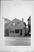 2421 S KINNICKINNIC AVE, a Front Gabled retail building, built in Milwaukee, Wisconsin in .