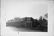 2737 S KINNICKINNIC AVE, a Commercial Vernacular small retail building, built in Milwaukee, Wisconsin in 1927.
