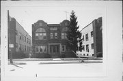 3279 S KINNICKINNIC AVE, a Spanish/Mediterranean Styles apartment/condominium, built in Milwaukee, Wisconsin in 1928.