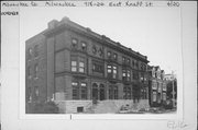 918-924 E KNAPP ST, a Neoclassical/Beaux Arts row house/townhouse, built in Milwaukee, Wisconsin in 1897.