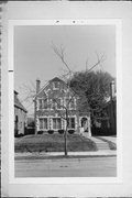 2436-2438 N LAKE DR, a Arts and Crafts duplex, built in Milwaukee, Wisconsin in 1925.