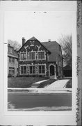 2436-2438 N LAKE DR, a Arts and Crafts duplex, built in Milwaukee, Wisconsin in 1925.