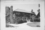3233 N LAKE DR, a Spanish/Mediterranean Styles house, built in Milwaukee, Wisconsin in 1924.