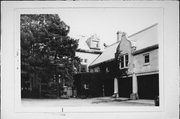3432 N LAKE DR, a English Revival Styles house, built in Milwaukee, Wisconsin in 1890.
