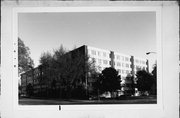 2627 W LAPHAM ST, a Contemporary apartment/condominium, built in Milwaukee, Wisconsin in 1973.