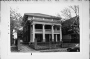 1546 S LAYTON BLVD, a Neoclassical/Beaux Arts house, built in Milwaukee, Wisconsin in 1902.