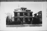 2115 S LAYTON BLVD, a American Foursquare house, built in Milwaukee, Wisconsin in 1908.