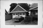 2174 S LAYTON BLVD (REAR), a Front Gabled garage (residential), built in Milwaukee, Wisconsin in 1925.