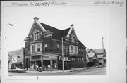 600 W HISTORIC MITCHELL ST (AKA 600-602 W HISTORIC MITCHELL ST), a German Renaissance Revival small retail building, built in Milwaukee, Wisconsin in 1898.