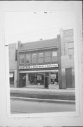 729 W HISTORIC MITCHELL ST (AKA 729-731 W HISTORIC MITCHELL ST), a Twentieth Century Commercial grocery, built in Milwaukee, Wisconsin in 1925.