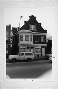 2029-2031 W MITCHELL ST, a German Renaissance Revival grocery, built in Milwaukee, Wisconsin in 1915.